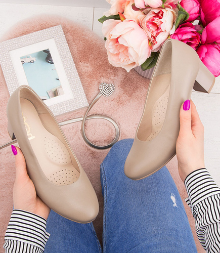 Czółenka Pesco 2216 Beżowe