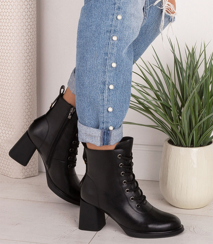 Botki damskie Jankowski JK/B-3-109 Czarne