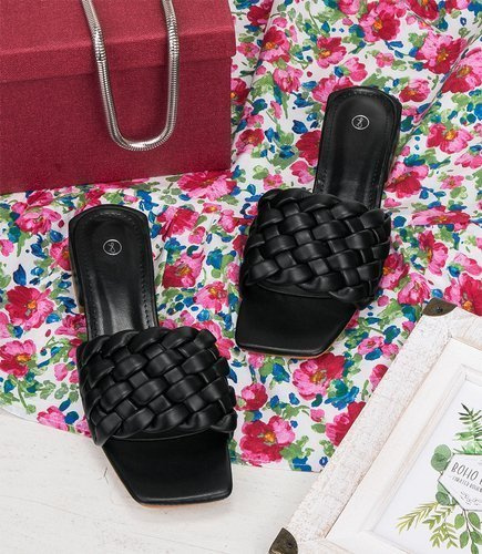 Klapki damskie N/M GQ37 Czarne