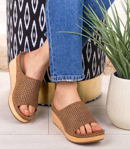 Klapki damskie Skotnicki KL-3/4012 Brązowe