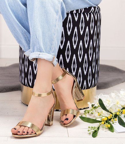 Sandałki damskie Style Shoes 6716 Złote